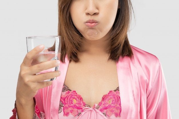 Salt + Water (Gargle) : Natural Remedies for Cough