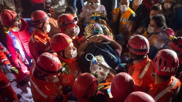 Death toll rises to 91 in Earthquake in Turkey, over a thousand Injured Death toll rises to 91 in Earthquake in Turkey, over a thousand Injured