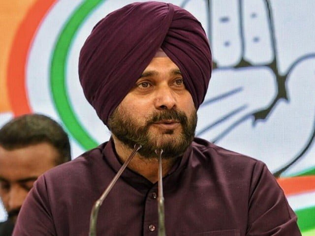 Navjot singh sidhu defends resignation by releasing a video